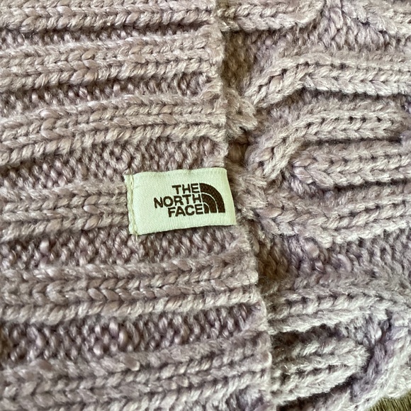 The North Face Lavender Soft Fleece Lined Heavy Knit Hat